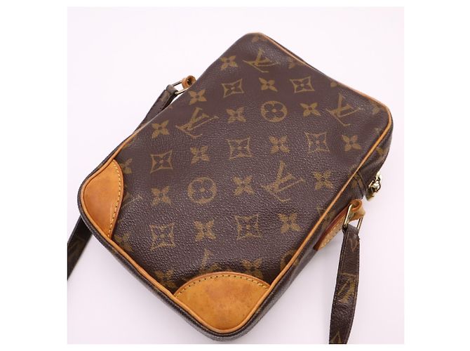 Borsa a tracolla Louis Vuitton Monogram Danube M45266 Marrone Beige - vista 2