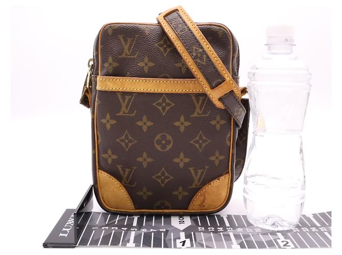 Borsa a tracolla Louis Vuitton Monogram Danube M45266 Marrone Beige - vista 3