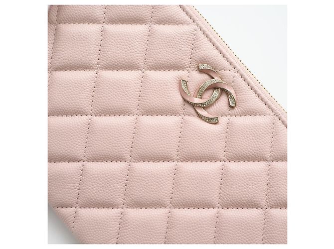 Chanel Matelassé Pink Pouch - Ansicht 4
