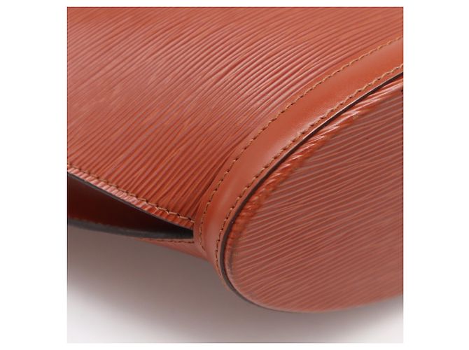 Borsa Louis Vuitton Epi Saint Jacques Marrone - vista 13