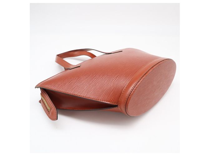 Borsa Louis Vuitton Epi Saint Jacques Marrone - vista 6