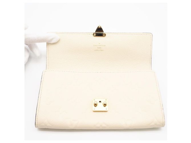 Cartera Larga Sarah Métis en Monogram Empreinte Louis Vuitton - Crema Beige - vista 9