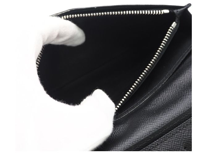 Louis Vuitton Taiga Portefeuille Brazza Long Wallet Nero - vista 10