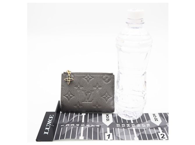Louis Vuitton Monogram Empreinte Portefeuille Lisa Bi-fold Wallet Argento - vista 3