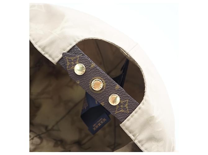 Louis Vuitton Monogram Cap Beige - view 8