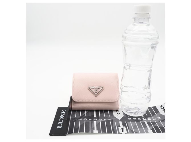 Prada Saffiano Triangle Geldbörse - Ansicht 3