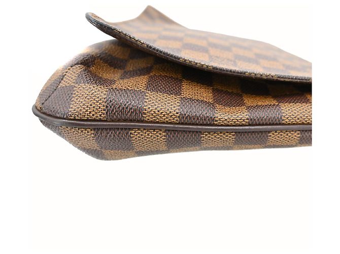 Louis Vuitton Musette Tango Damier Ebene Marrone - vista 4