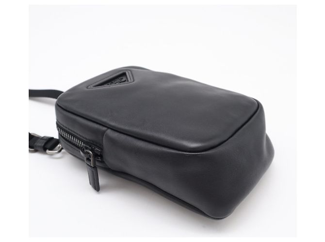 Mini borsa a tracolla Prada con logo triangolare Nero - vista 5