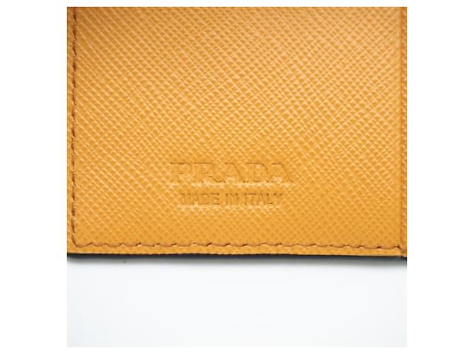 Cartera Prada Saffiano Triangle Naranja - vista 16