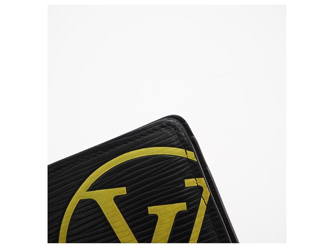 Louis Vuitton Epi Portefeuille Multiple Noir M67907 Bi-fold Wallet Nero Giallo - vista 15