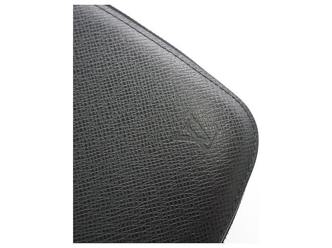Louis Vuitton Taiga Organizer Long Wallet Black - view 8