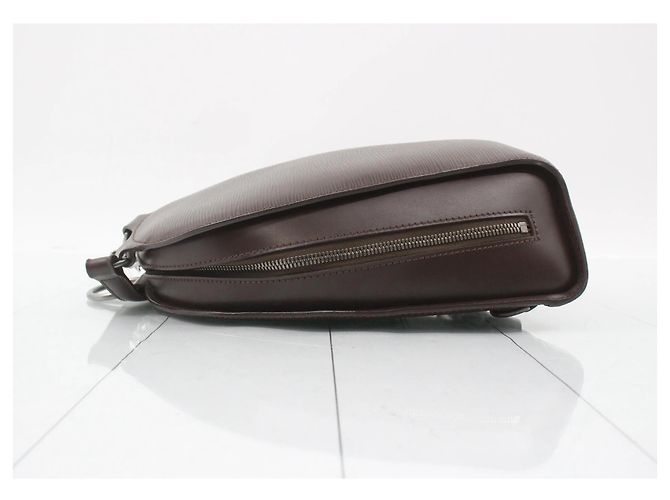 Louis Vuitton Mabillon Epi Leather medium Marrone - vista 4