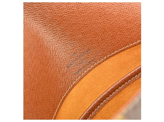 Louis Vuitton Musette Salsa Monogram Canvas PM Castaño - vista 4