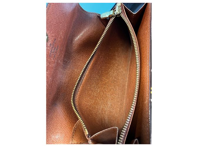 Louis Vuitton Sarah Monogram Canvas medium Marrone - vista 4