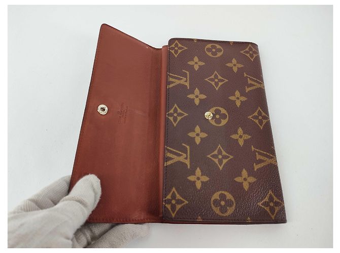 Louis Vuitton Sarah Monogram Canvas medium Castaño - vista 3