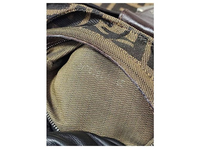 Borsa a Tracolla Fendi Zucchino FF Top Marrone Monogramma - vista 11