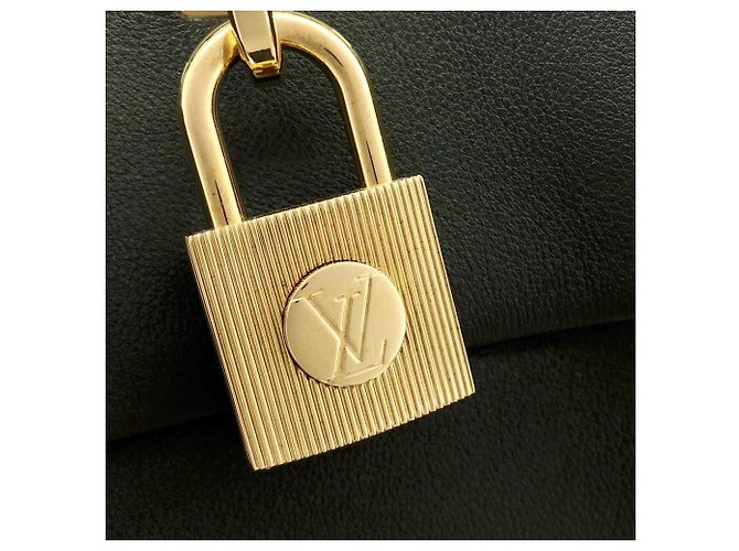 Borsa a tracolla Louis Vuitton City Steamer Soft MM M12005 Nero - vista 4