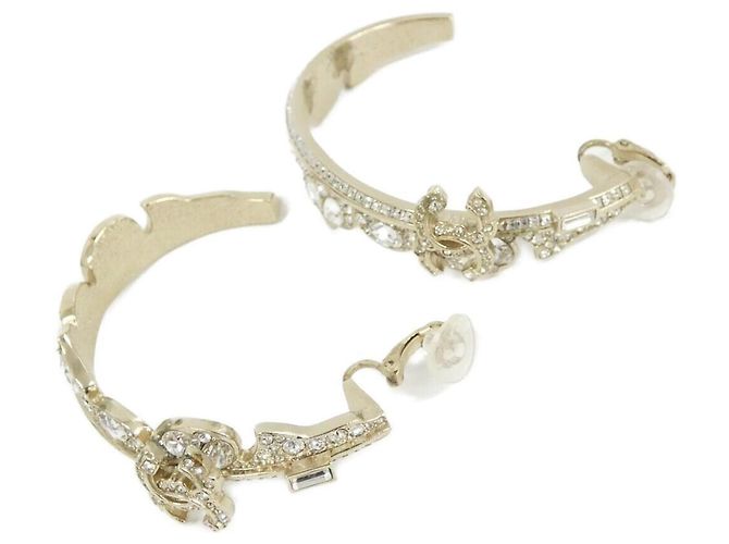 Orecchini a clip Chanel Clear and Gold D'oro - vista 3