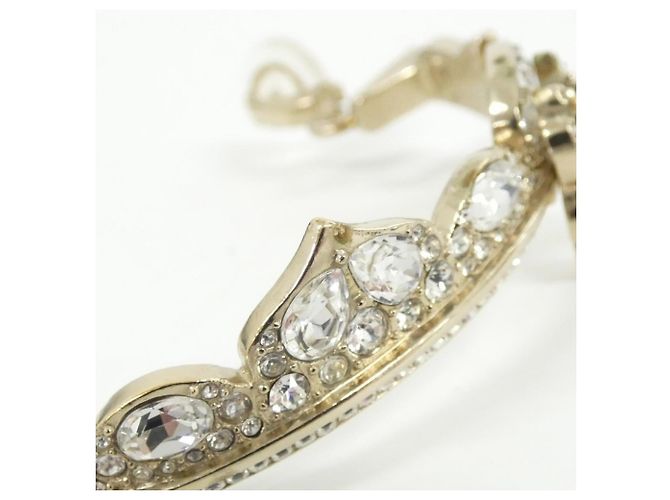 Orecchini a clip Chanel Clear and Gold D'oro - vista 4