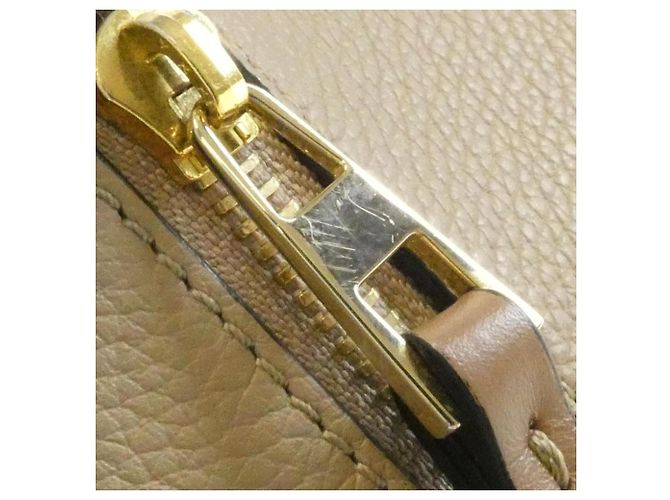 Loewe Hammock Compact Schultertasche Sand - Ansicht 4