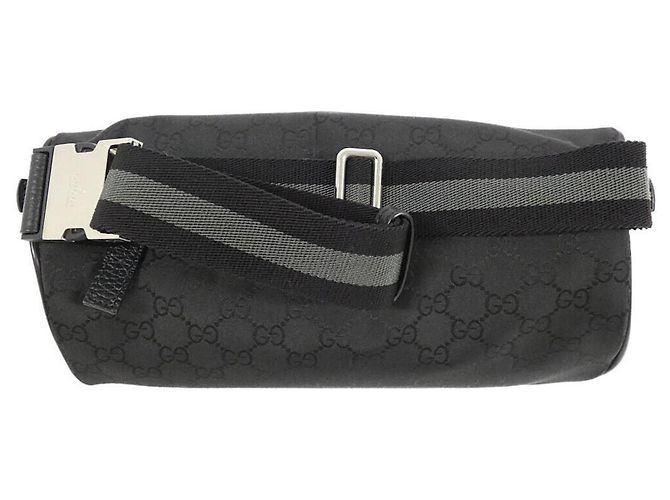 Borsa a tracolla Gucci in nylon nero - vista 2