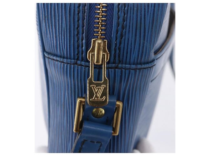 LOUIS VUITTON Epi Trocadero 27 Shoulder Bag Blue M52315 LV Auth 196274A - vista 18