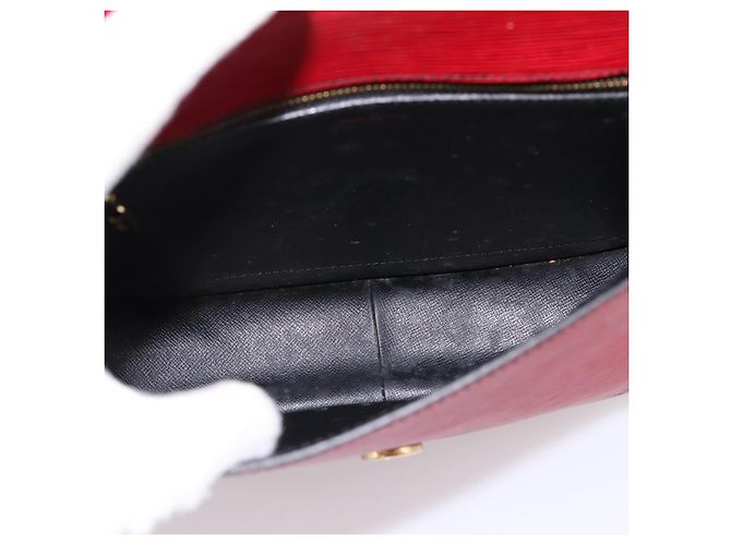 Borsa a tracolla LOUIS VUITTON Epi Saint Cloud GM Rossa M52197 LV Auth BA15197 Rosso - vista 10