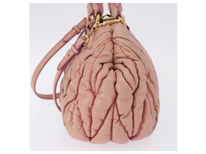 Borsa Miu Miu Matelassé Vitellolux in pelle 2way Rosa Tono Oro Auth 198354 - vista 3