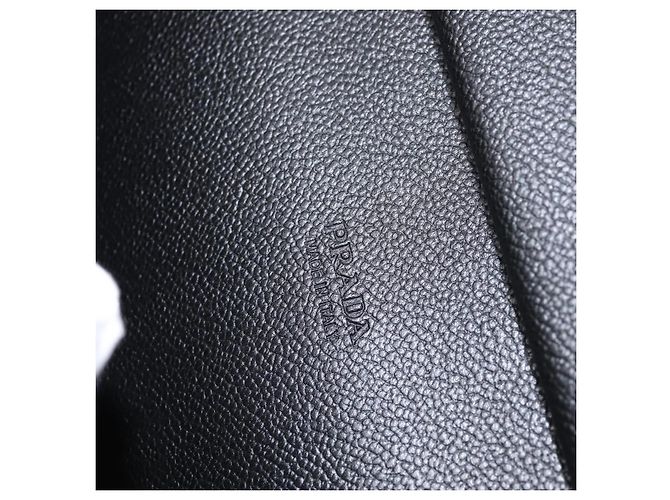PRADA Organizer Round Long Wallet Leather Black Silver Auth am12253M Silvery - view 21