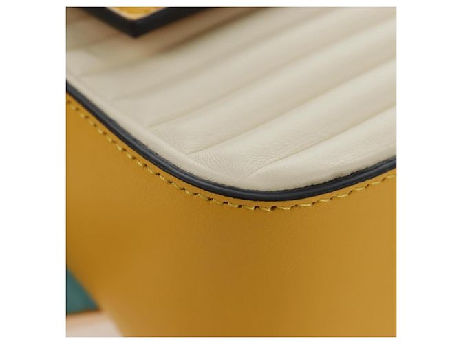 FENDI Dragonite FENDIxFRGMTxPOKMON Mamma Baguette Leather Yellow Auth 167542SM Argento Giallo - vista 12