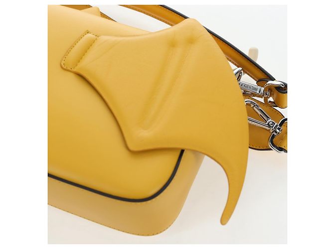FENDI Dragonite FENDIxFRGMTxPOKMON Mamma Baguette Leather Yellow Auth 167542SM Argento Giallo - vista 16