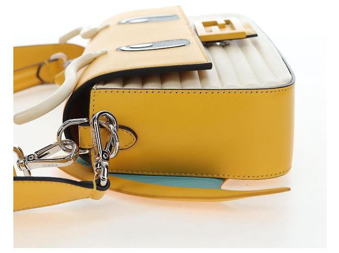 FENDI Dragonite FENDIxFRGMTxPOKMON Mamma Baguette Leather Yellow Auth 167542SM Argento Giallo - vista 5