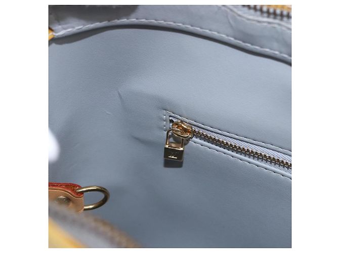 Borsa a mano LOUIS VUITTON Monogram Vernis Houston Gris M91053 LV Auth BA14923 Grigio - vista 22