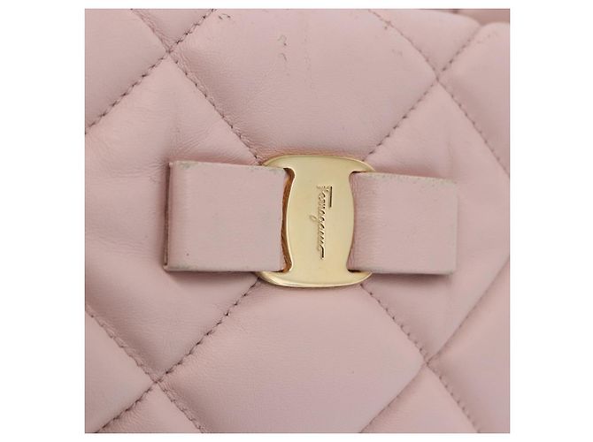 Borsa a tracolla Salvatore Ferragamo Vala Chain in pelle rosa tono oro Auth 198526A - vista 17