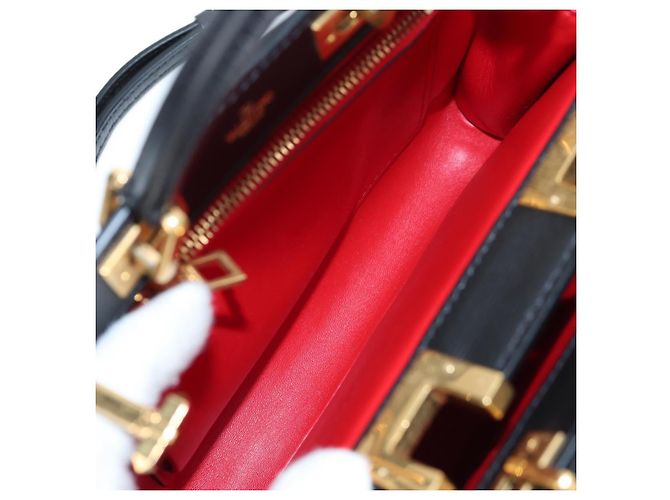 Borsa VALENTINO Rock Studs in pelle 2way Nero Oro Auth 195239M D'oro - vista 24