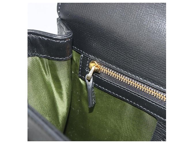 Borsa a tracolla GUCCI in pelle nera e oro 589474 Auth mr2812 Nero D'oro - vista 21
