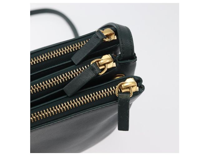 Céline Borsa a tracolla CELINE Trio in pelle verde e oro Auth 177008A D'oro - vista 14