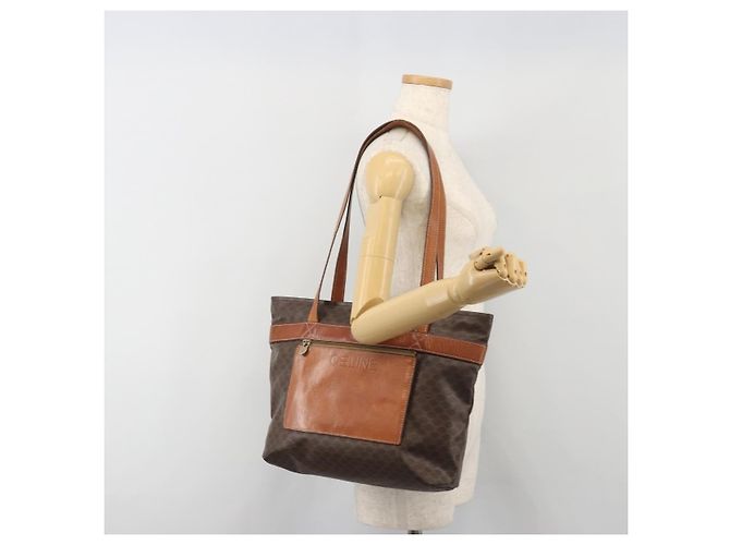 Céline Borsa a tracolla CELINE Macadam Canvas PVC Leather Brown Gold Auth 196695A Marrone D'oro - vista 23