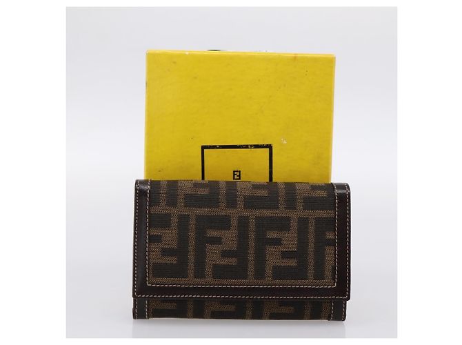 Cartera bifold FENDI Zucca Canvas Negro Marrón Auth 196628V Castaño - vista 12
