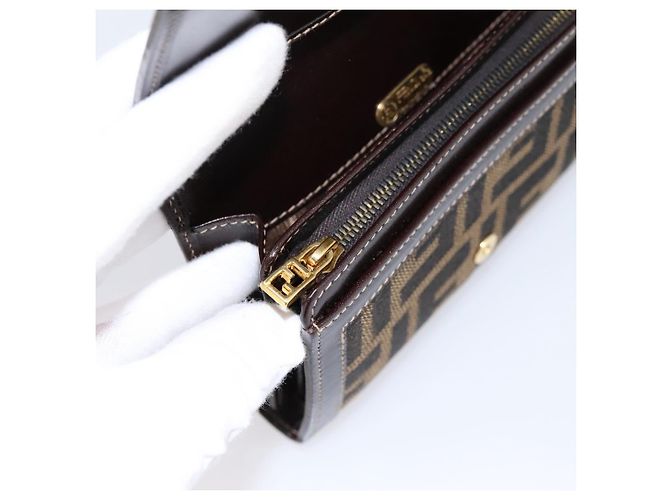Cartera bifold FENDI Zucca Canvas Negro Marrón Auth 196628V Castaño - vista 21