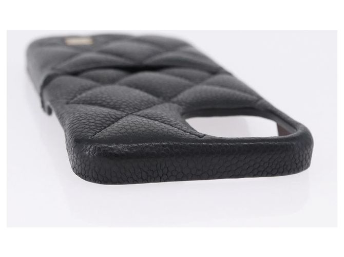 Capa iPhone11 CHANEL em couro Caviar Preto CC Auth BA15247V - vista 6