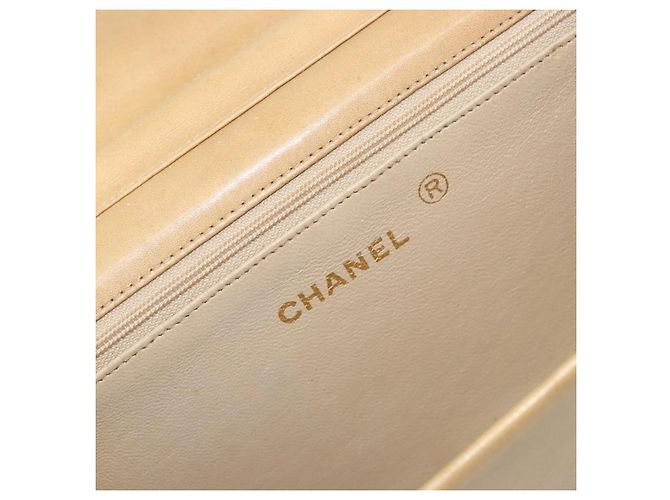 Borsa a tracolla CHANEL Matelasse con catena in pelle Beige Gold CC Auth ka5721 D'oro - vista 17