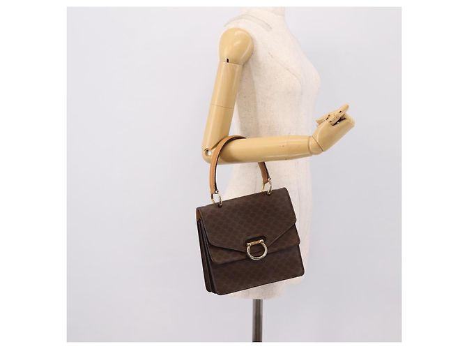 Céline Borsa a mano CELINE Macadam Canvas PVC Leather Brown Gold Auth mr2822 Marrone D'oro - vista 23