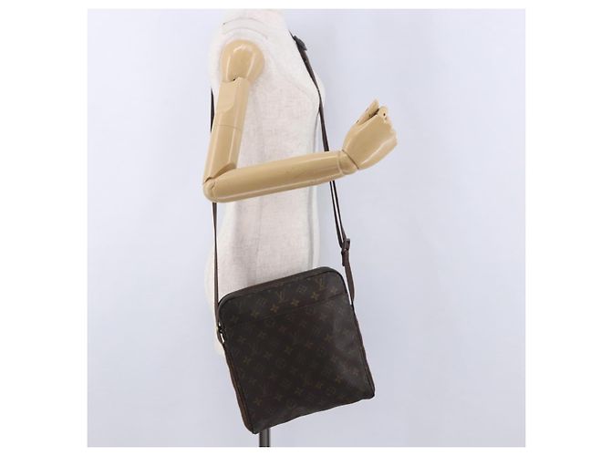 LOUIS VUITTON Monogram Trotteur Bobourg Shoulder Bag M97037 LV Auth BA14903 Monogramma - vista 22