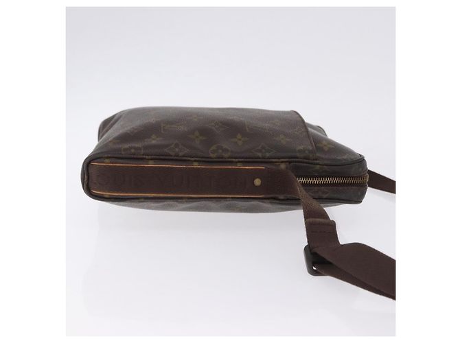 LOUIS VUITTON Monogram Trotteur Bobourg Shoulder Bag M97037 LV Auth BA14903 Monogramma - vista 3