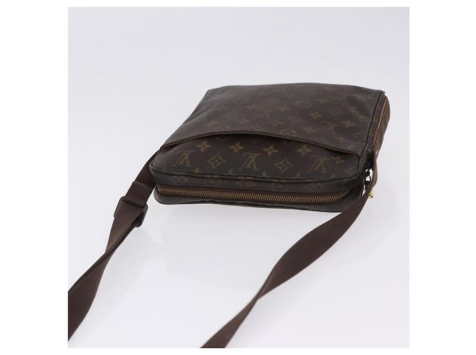 LOUIS VUITTON Monogram Trotteur Bobourg Shoulder Bag M97037 LV Auth BA14903 Monogramma - vista 6