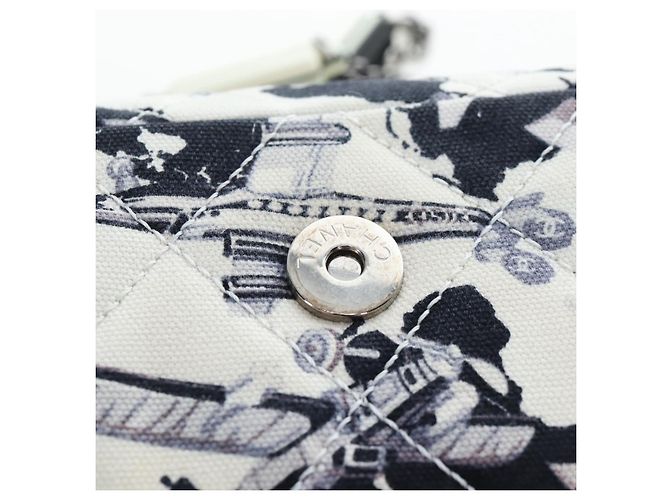 Borsa a tracolla CHANEL Matelasse 25 Airline Canvas Bianco Argento CC Auth 195237SAM - vista 18