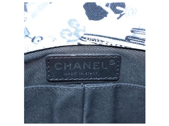 Borsa a tracolla CHANEL Matelasse 25 Airline Canvas Bianco Argento CC Auth 195237SAM - vista 19
