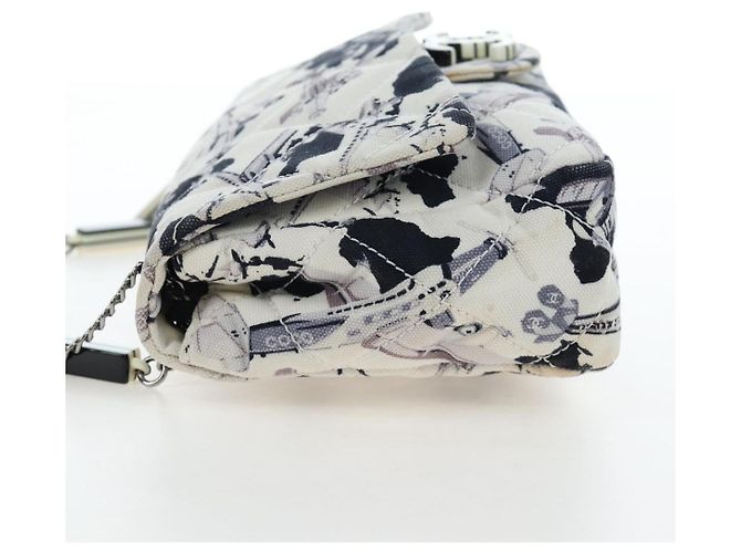 Borsa a tracolla CHANEL Matelasse 25 Airline Canvas Bianco Argento CC Auth 195237SAM - vista 4