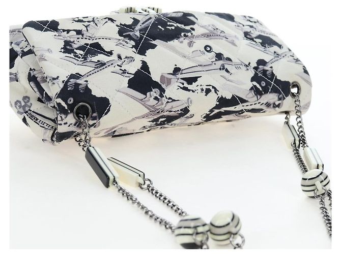 Borsa a tracolla CHANEL Matelasse 25 Airline Canvas Bianco Argento CC Auth 195237SAM - vista 6